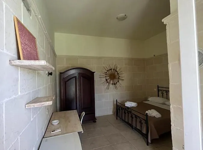 Masseria Tumara And * אוטרנטו