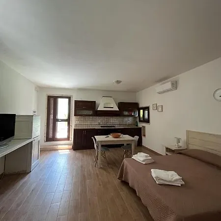 Masseria Tumara And Vakantieboerderij Otranto