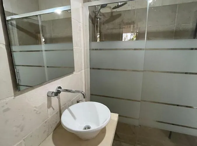 Masseria Tumara And * 奥特朗托